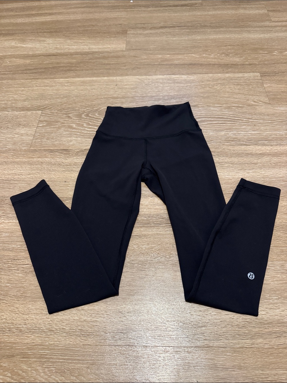 lululemon women’s Black High-Waist Leggings size 2